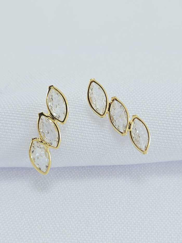 Brinco pedra navete triplo