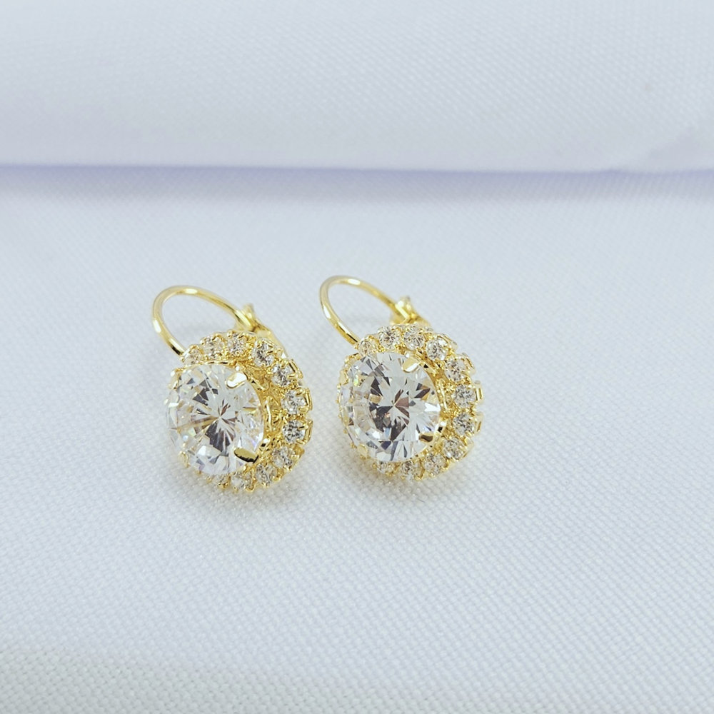 Brinco pedra cristal com zircônias