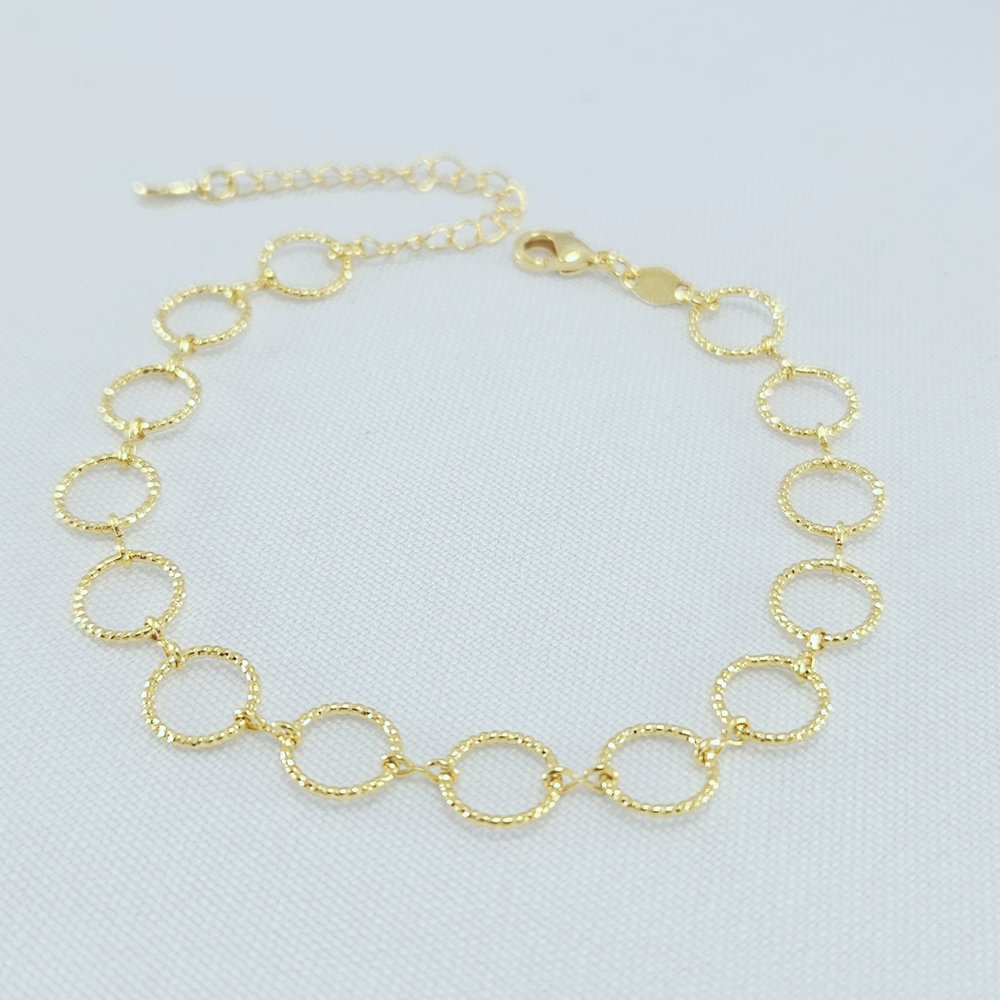 Pulseira elos circulares detalhados