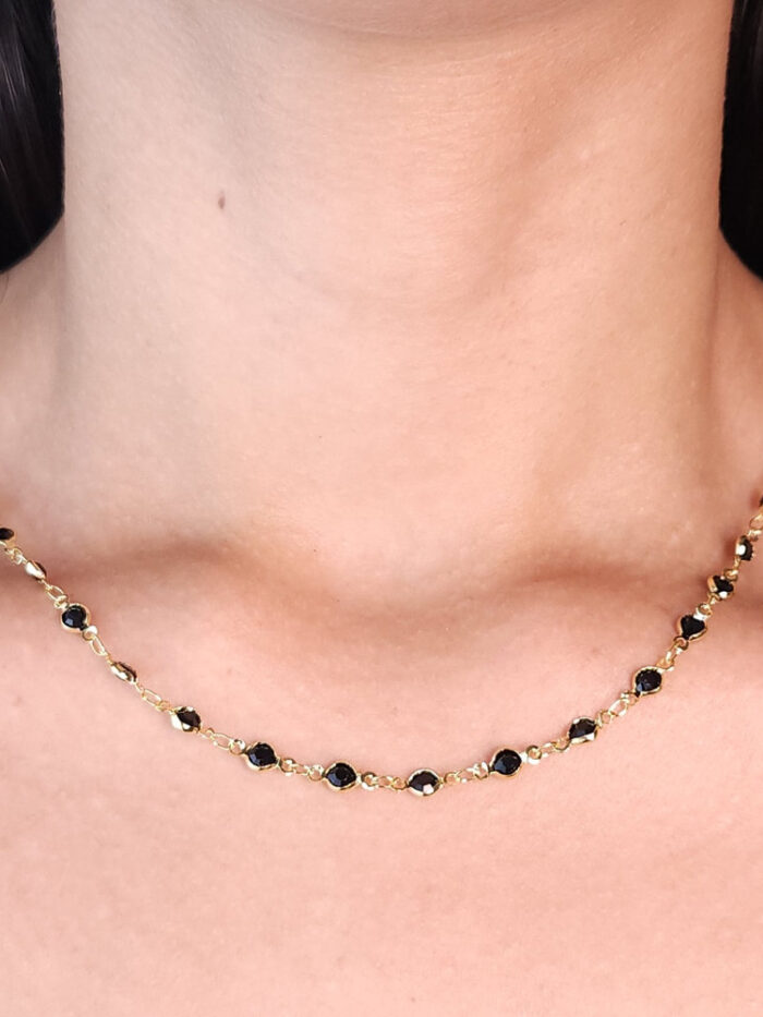 Gargantilha choker pedras circulares