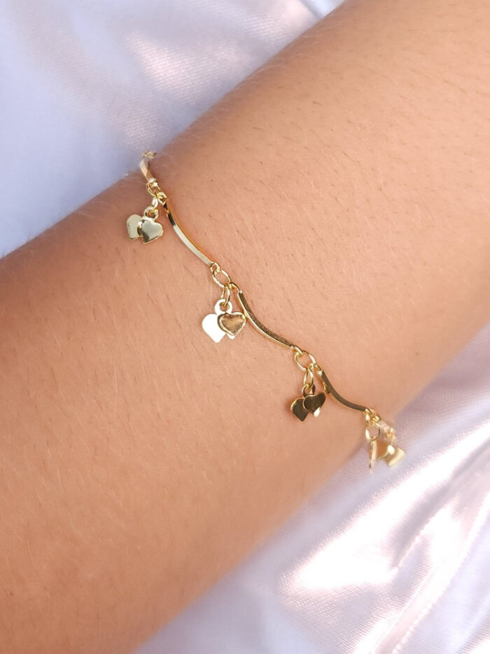 Pulseira caninho com corações duplo