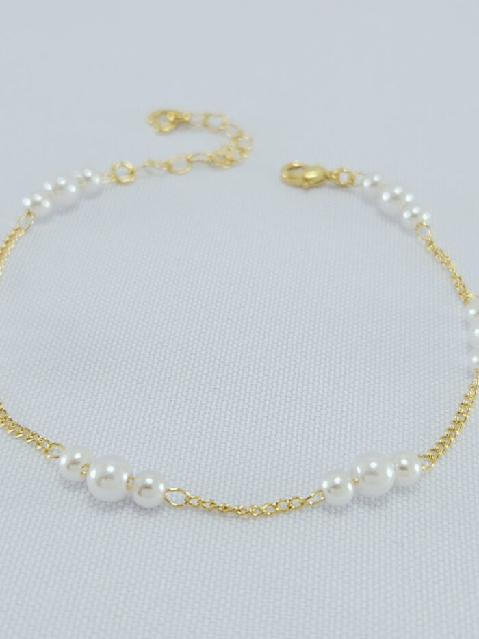 Pulseira com pérolas