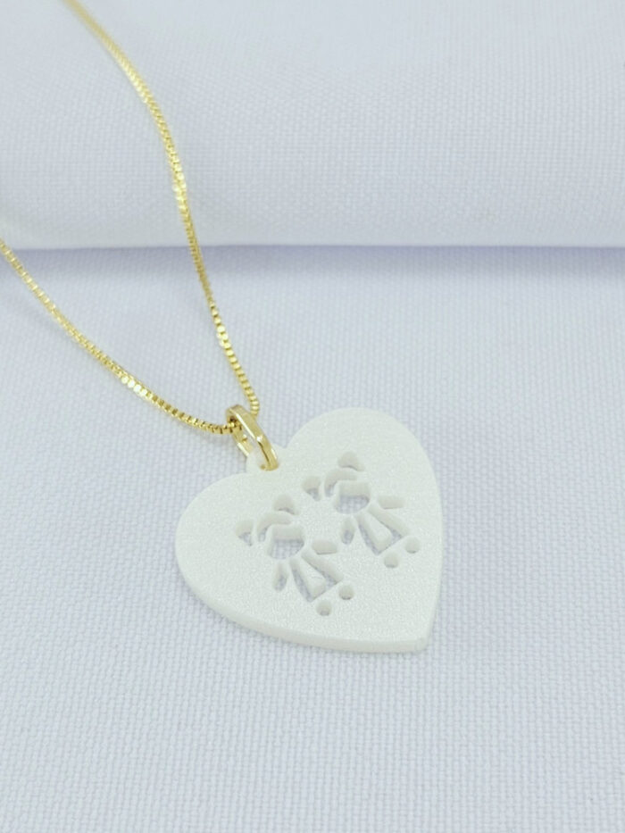 Gargantilha pingente coração 2 meninas