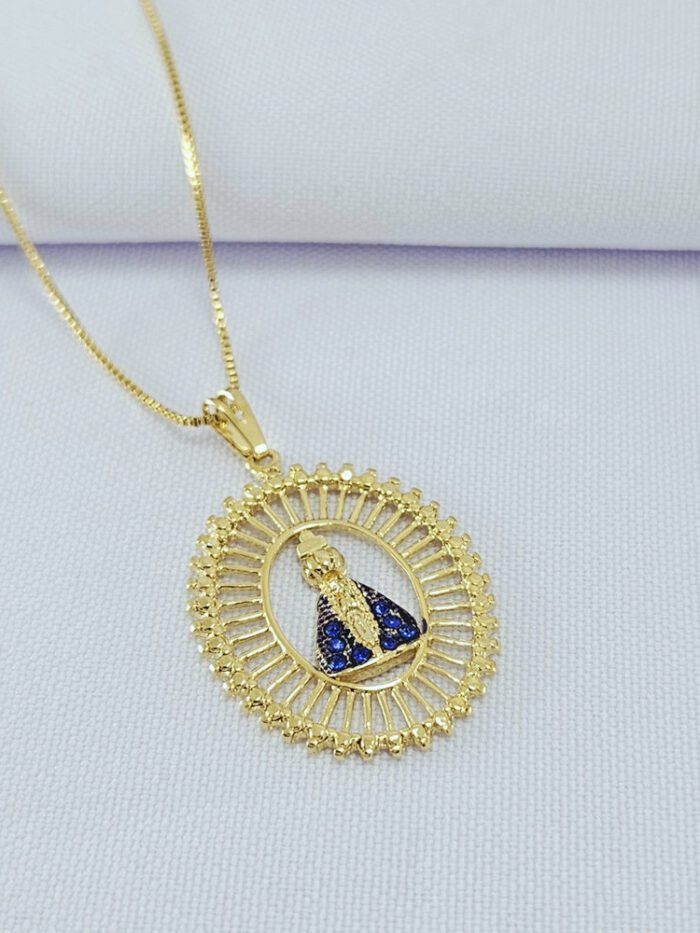 Gargantilha Nossa Senhora Aparecida com detalhes vazado