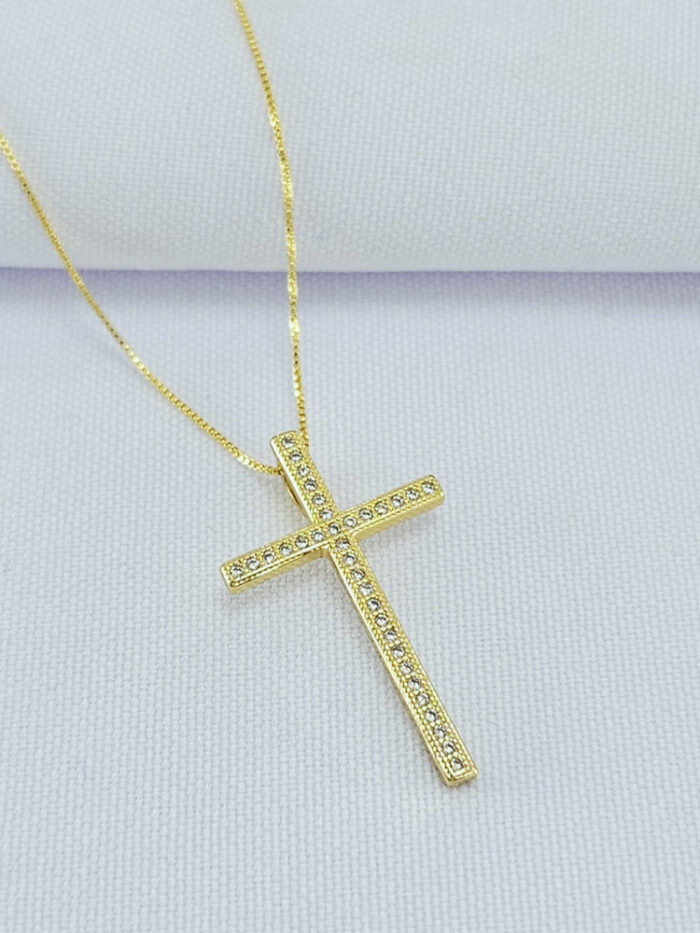 Gargantilha cruz fio em zircônia
