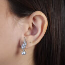 Brinco folhas cristais com pérola