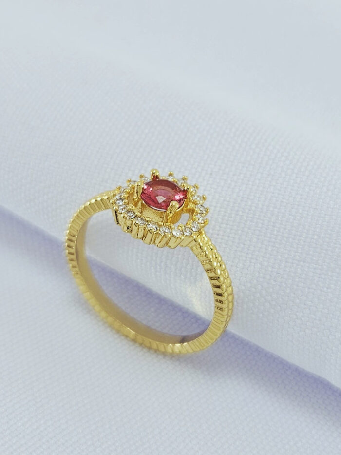 Anel círculo vazado com pedra rosa pink