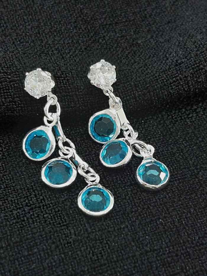 Brinco ponto de luz com circulos pêndulo