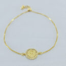 Pulseira com medalha de São Bento detalhada