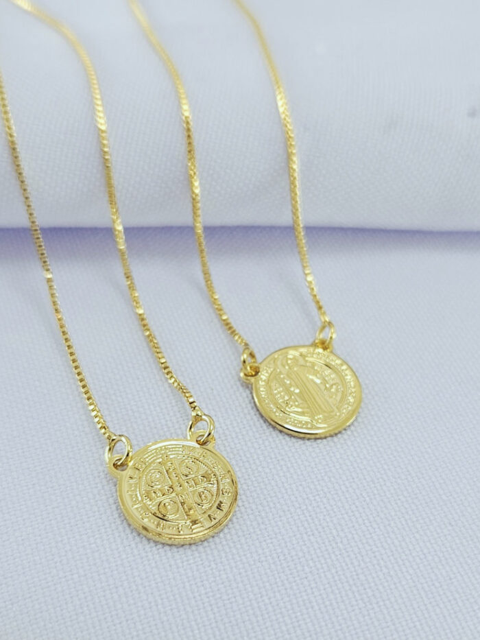 Escapulário medalha de São Bento
