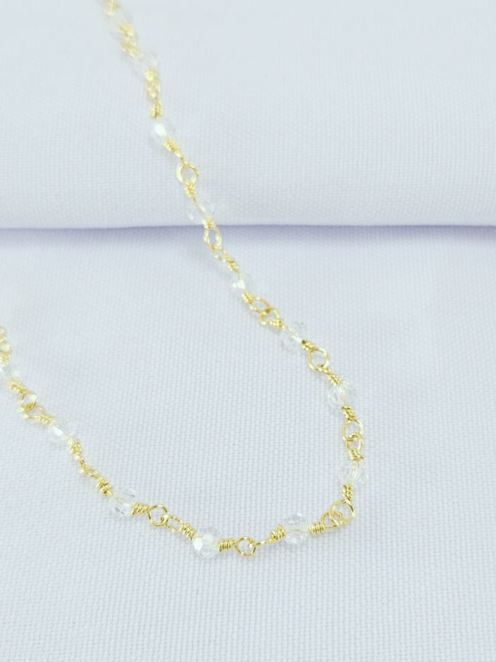 Gargantilha choker pedra cristais elo detalhado
