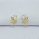 Brinco flor detalhe cravejado